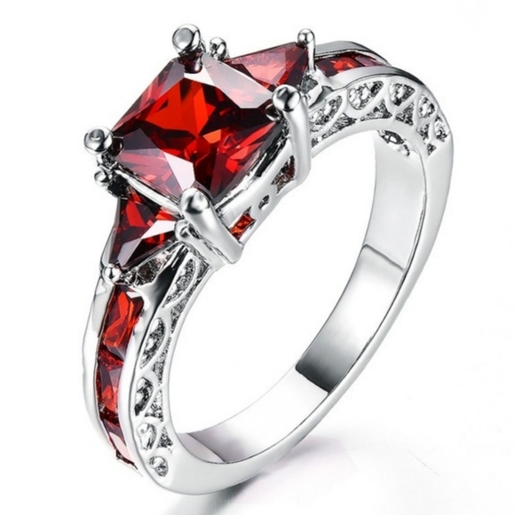 Jewelry - NEW Gorgeous Lab Created Ruby Cocktail Ring  sz 9